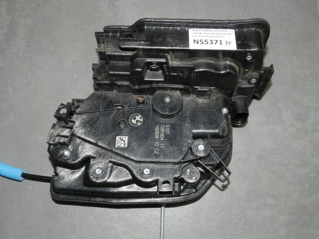 фото №1, Mini clubman f54 замок правий перед 7281934