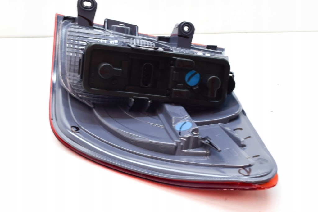 Bmw x3 f25 лампа задня ліва 63217217311 nowa оригінальна Недорого