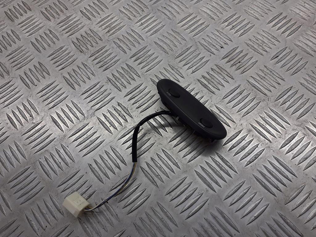 фото №1, Панель перемикачів toyota yaris i