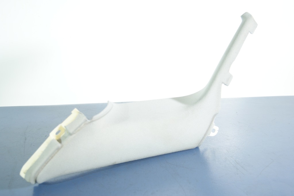 фото №1, Audi a8 d3 4e0 защита обшивка стойка правый задняя