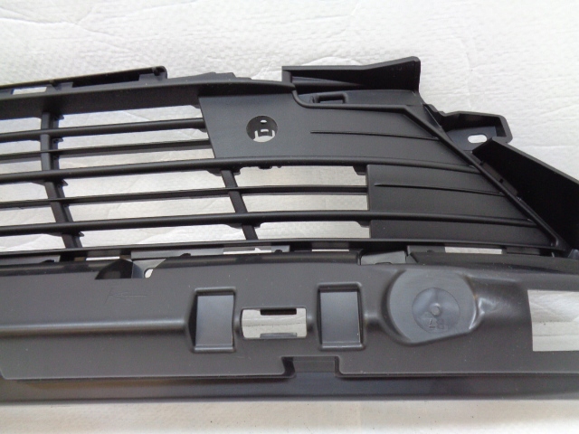 Ds3 crossback решітка решітка радіатора бампера передня нижня в Україні