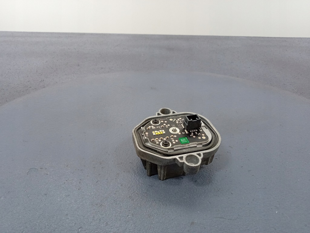 фото №1, Volvo v90 s90 ii модуль led jeż b105151