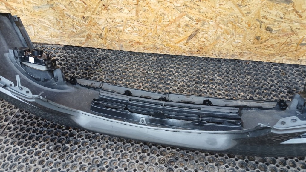 фото №10, Toyota corolla e12 бампер перед противотуманная фара 1c3