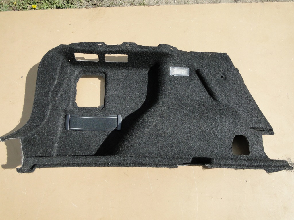 фото №1, Bmw x1 e84 обшивка baganizka лівий