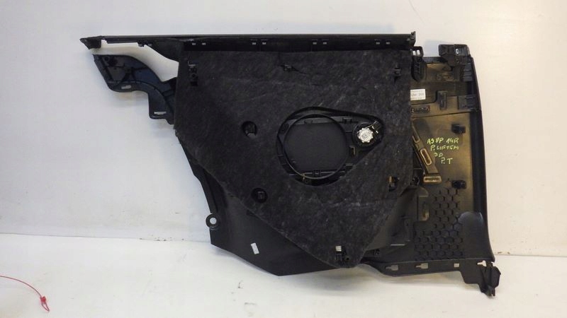 фото №9, Обивка обшивка правый задняя audi a3 8v 3d 8v3867036