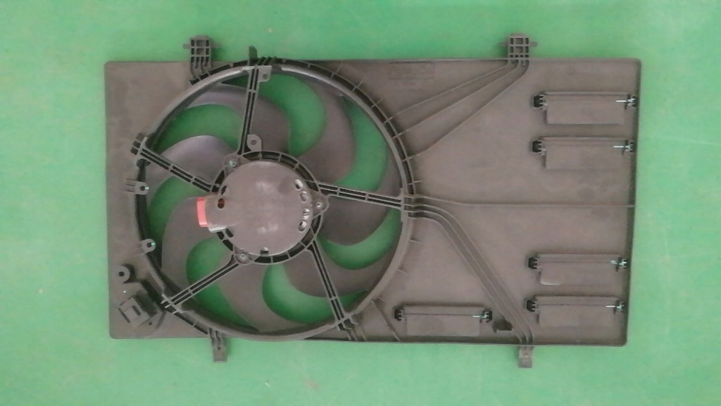 фото №3, Вентилятор корпус ford ecosport usa 2,0 бензин