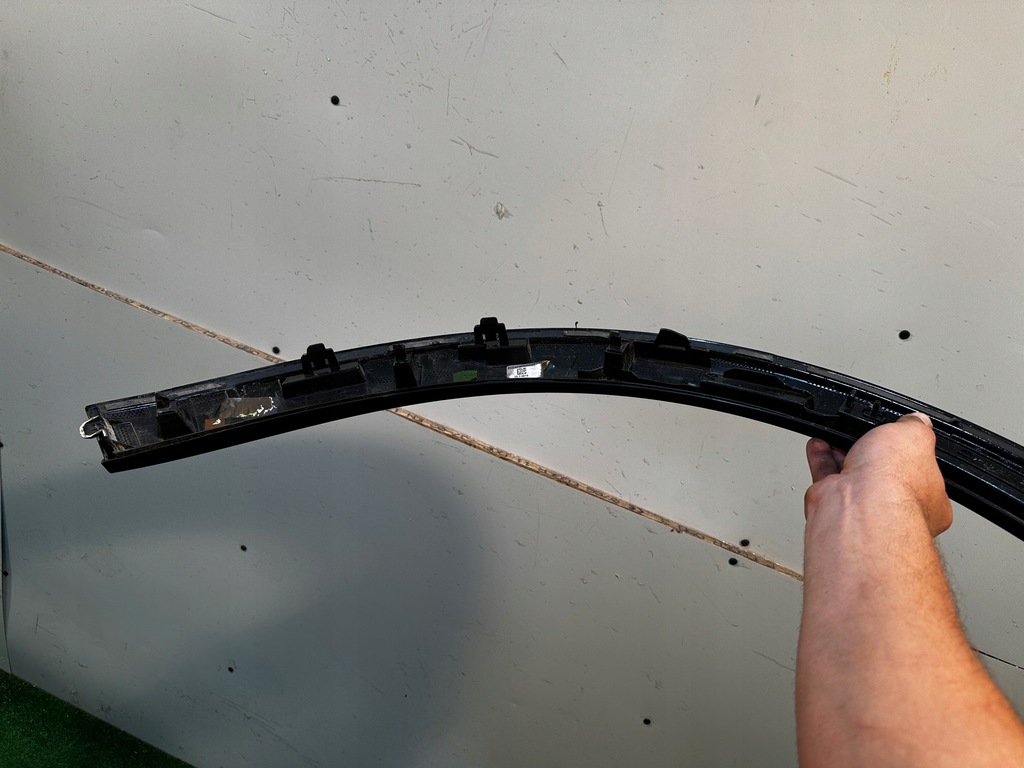 фото №7, Porsche cayenne coupe 9y3 gts молдинг na крыло левый задняя задняя 9y3854731e