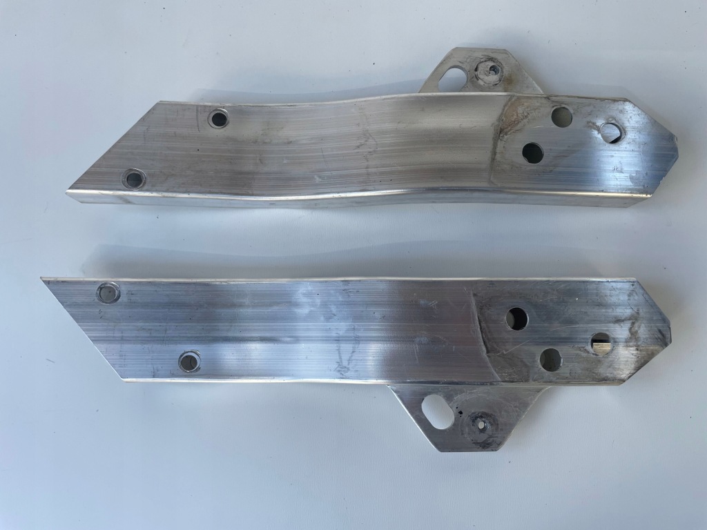 фото №1, Кронштейн панель фары поперечина правый левый перед mercedes w213 e-klasa