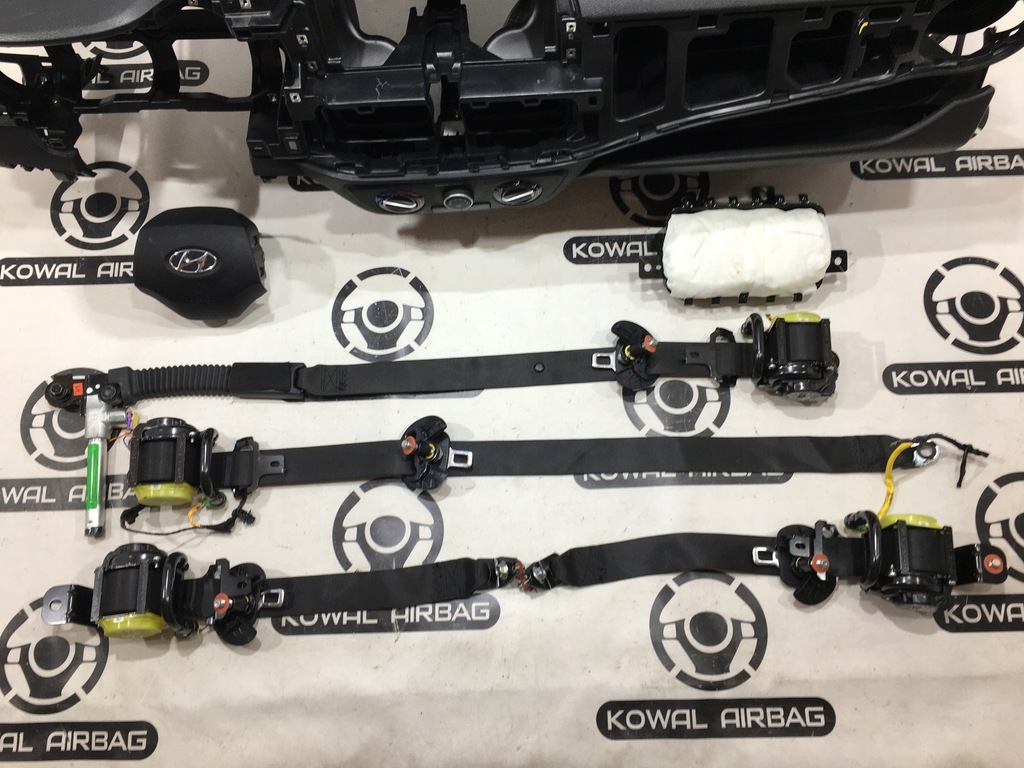 фото №7, Hyundai i10 i 10 3 iii приборная панель консоль подушка безопасности подушки безопасности ремни оригинал демонтаж