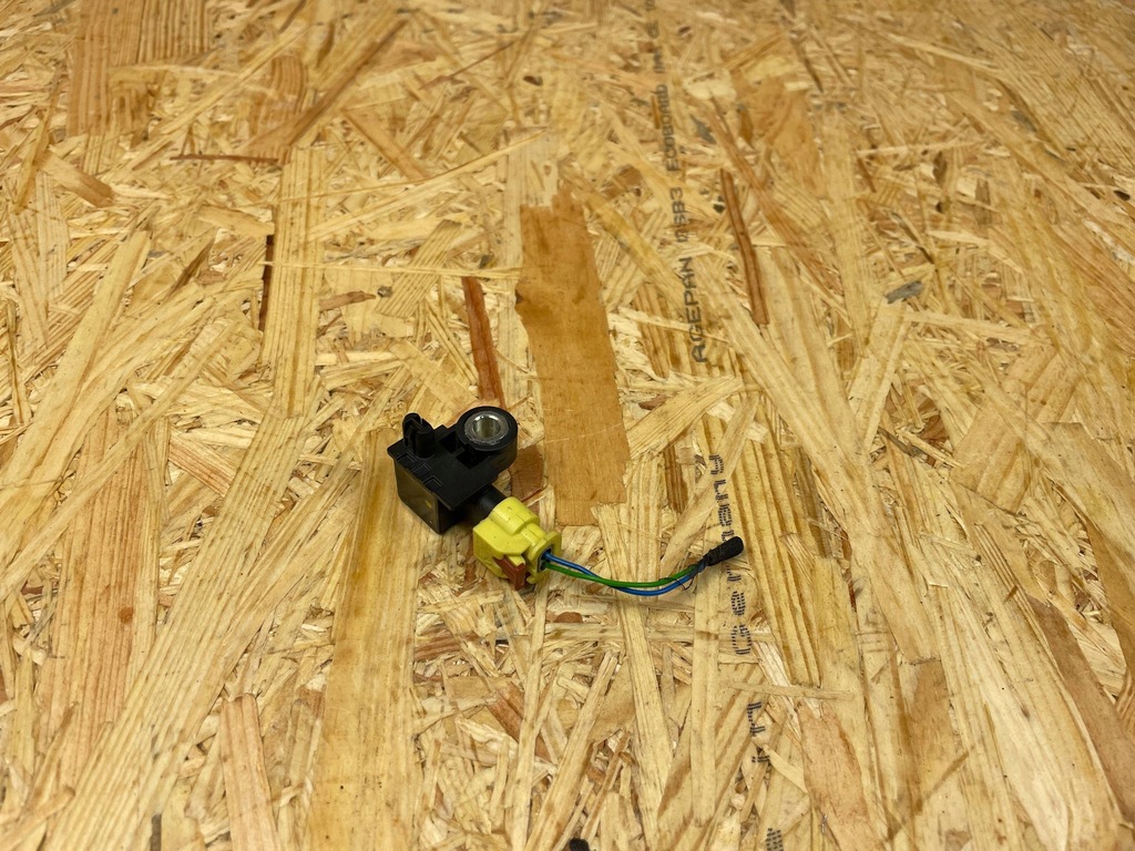 фото №7, Датчик удара ударный штекер vw id.3 id3 id.4 id4 1ea959345b