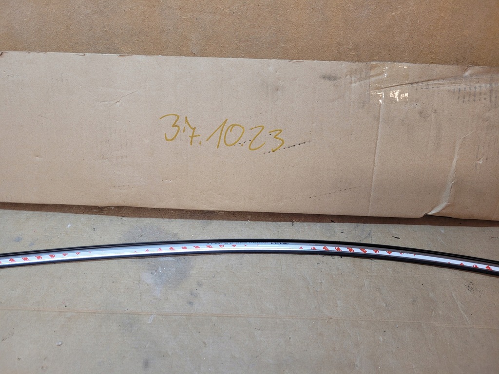 фото №7, Молдинг правая передняя верхний дверь kia niro