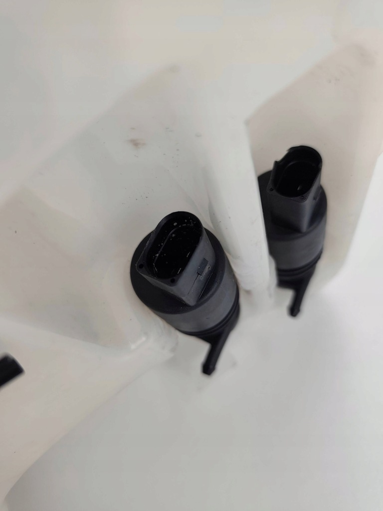 Бачок рідина омивача mercedes ml w163 a16386060 3 насос Зі Шроту