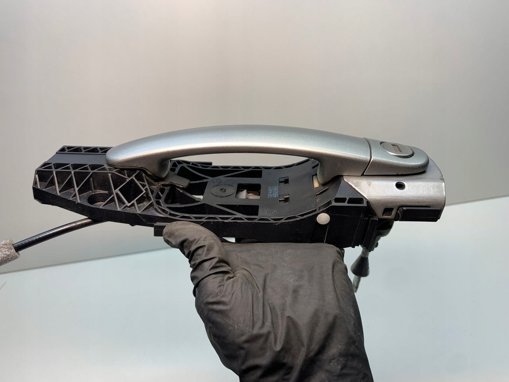 фото №6, Vw up skoda yeti citigo ручка наружная левый перед 5n0837205m 5n0837017e