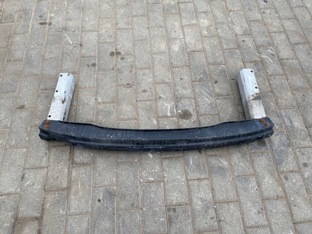 фото №1, Audi a4 b8 kombi балка задняя