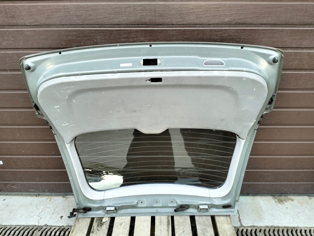 фото №10, Крышка багажника стекло задняя kia carens iii 3 lata 2006-2012 оригинал лак im