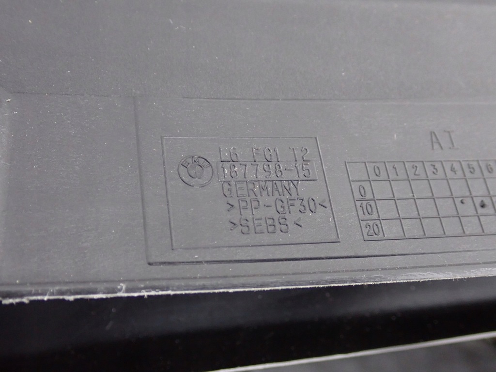 фото №10, New bmw 7 series f01 радіатор support center повітропровід панель 51747183854