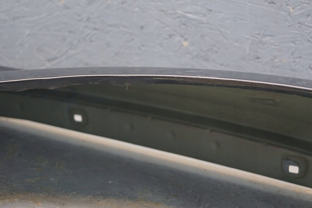 Bmw e87 крыло  правый  перед b2452 в Украине