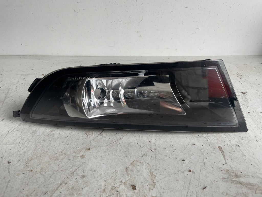 фото №1, Skoda fabia iii протитуманна фара правий 6v0941700a