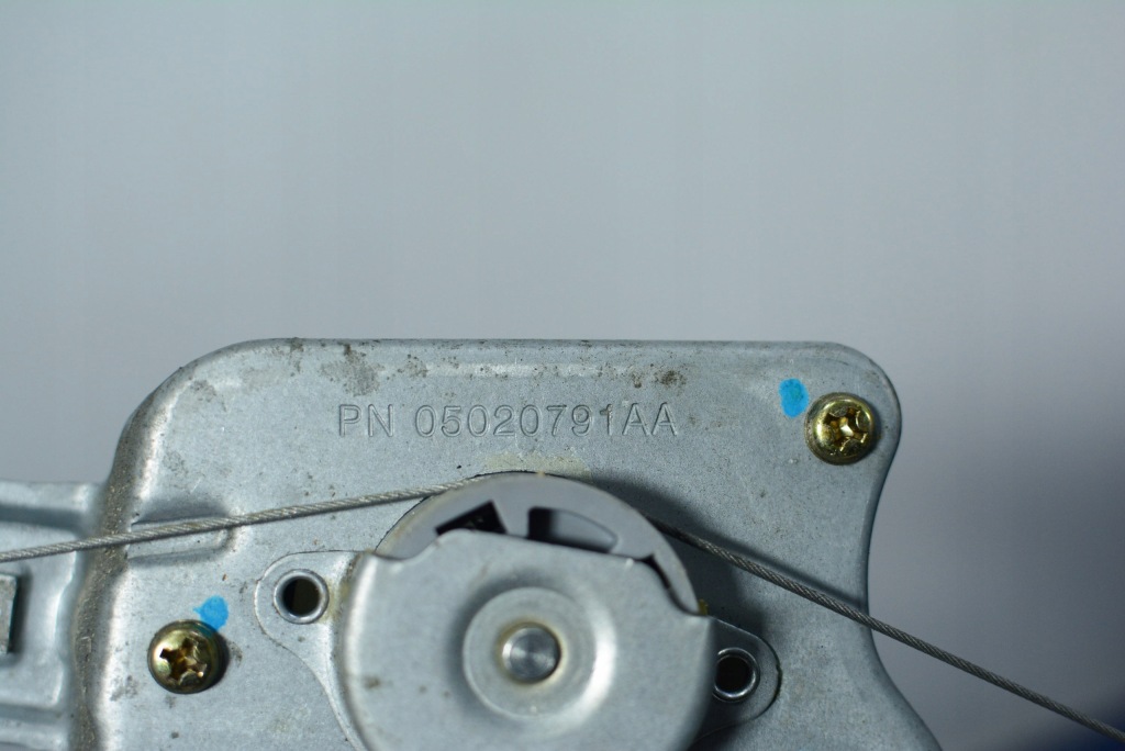 фото №3, Chrysler pacifica i підйомник задній лівий 2 pin