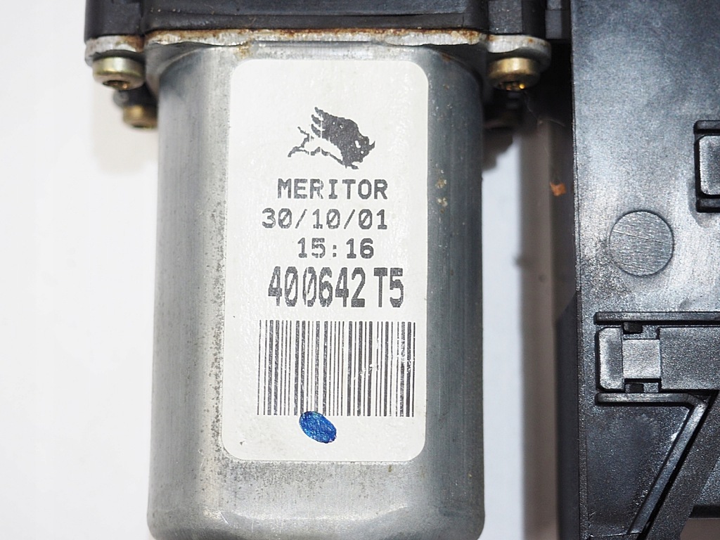 фото №9, Vw polo 9n моторчик стекло правый перед 6q2959801a