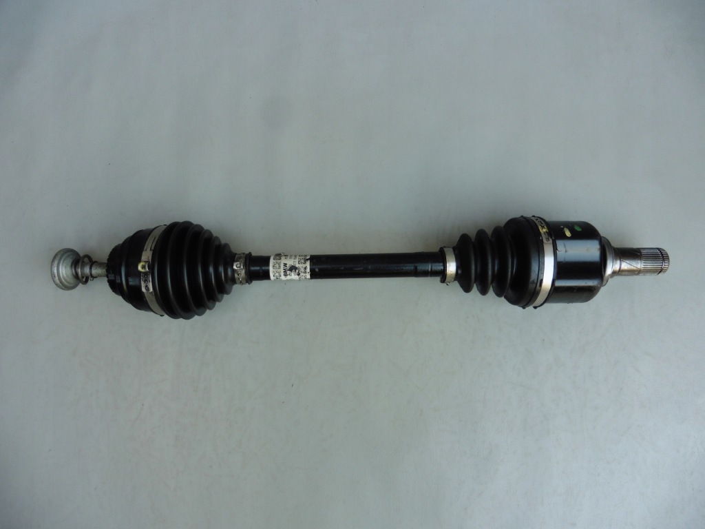 фото №1, Приводной вал левый перед bmw x1 f48 x2 f39 8643367