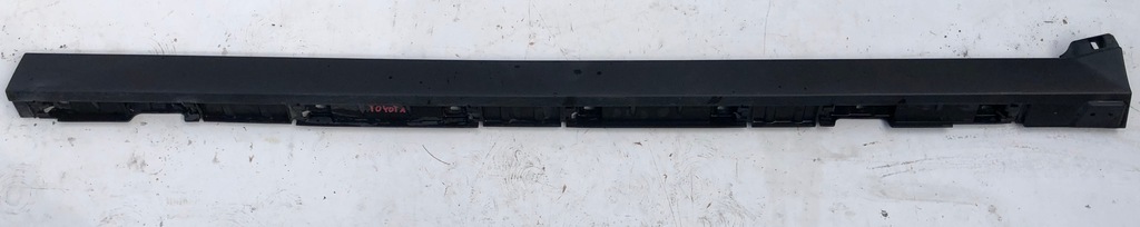 фото №1, Jaguar f-pace левая молдинг порог