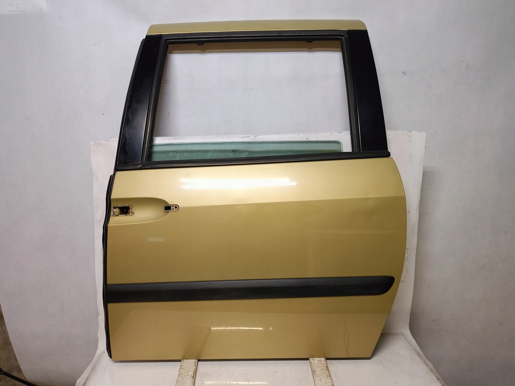 фото №1, Дверь левая задние kan citroen c8