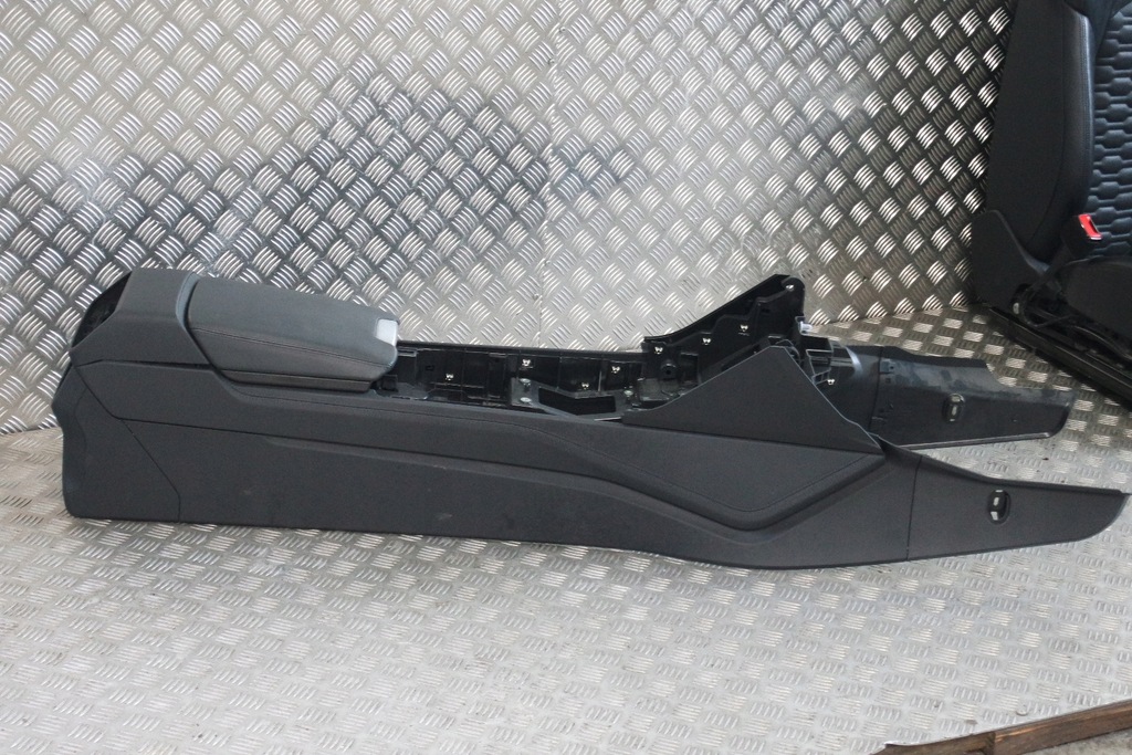 фото №5, Шкіра сидіння audi rs6 4k c8 czarna nic f255