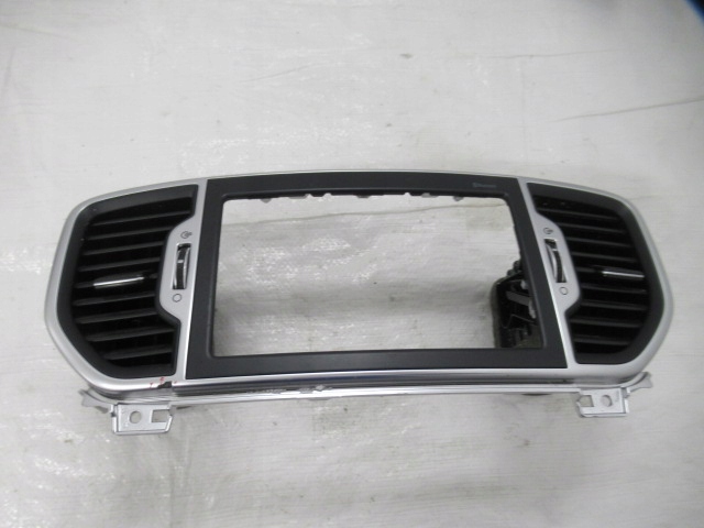 фото №2, Kia sportage iv рамка радіо вентиляція