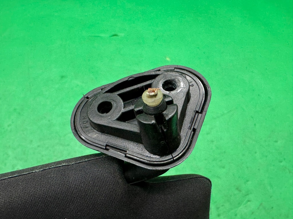 Накладка солнцезащитная левая козырёк черная bmw 7 e65 e66 01- с Разборки