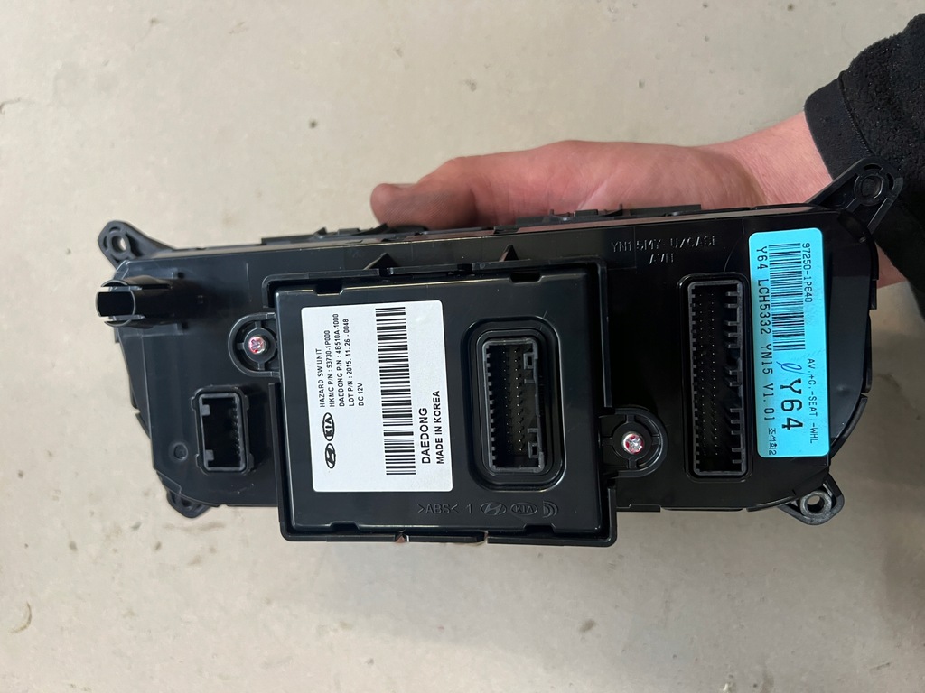 фото №15, Kia venga 15- lift панель обдув кондиционера