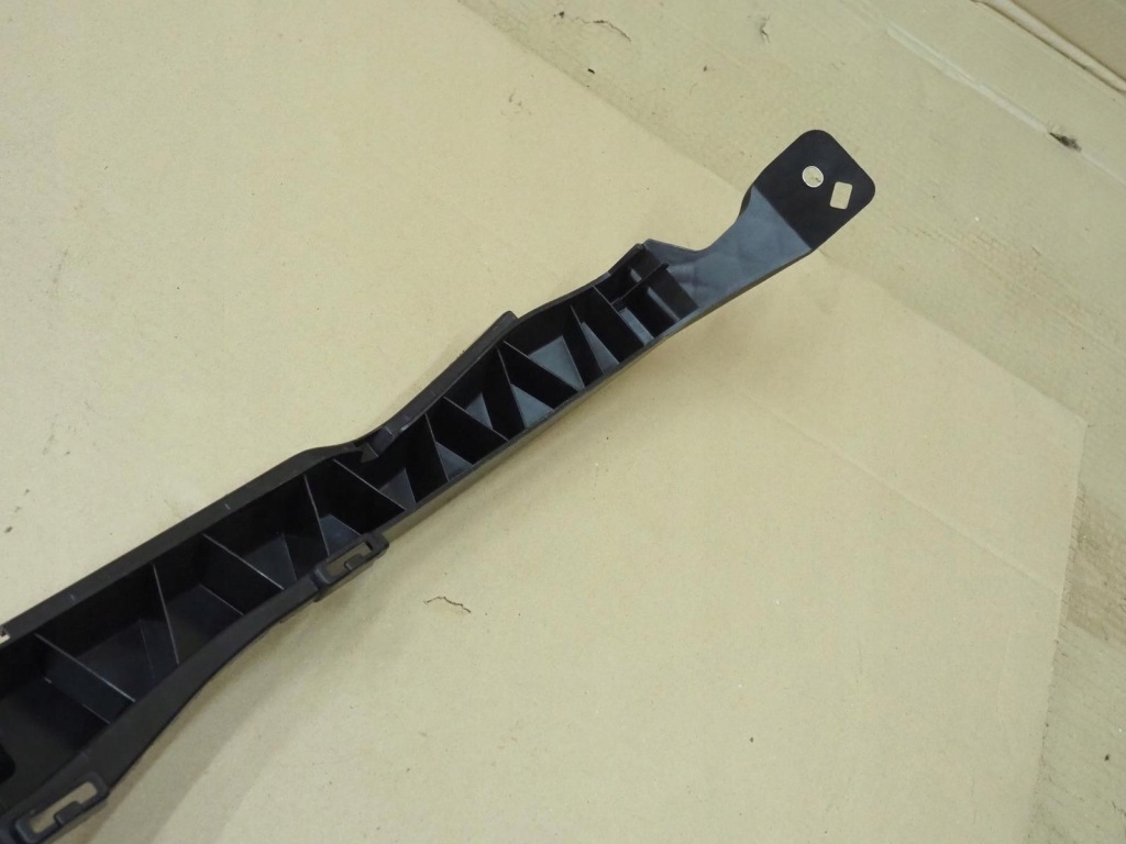 Напрямна бампера кронштейн правий перед передній opel insignia b 13491383 в Україні