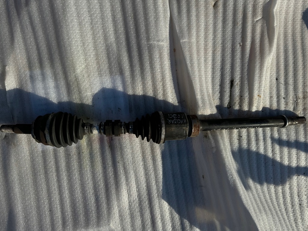 фото №1, Renault kadjar 1.6 cdi приводной вал правая 391004pd0a