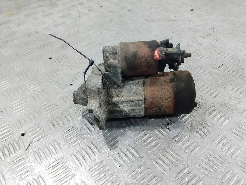 Купити Стартер renault kangoo 1 рестайлінг  8200584675-a m000t87881