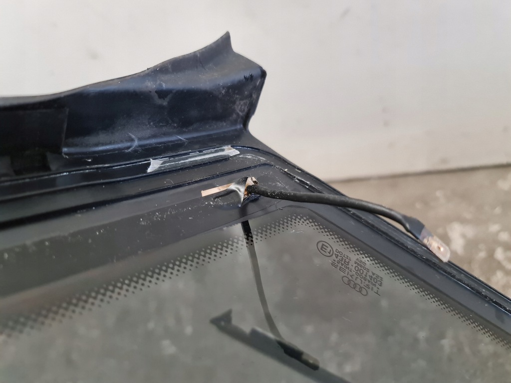 фото №6, Скло трикутник ліва audi a8 d2 lift vsg хром