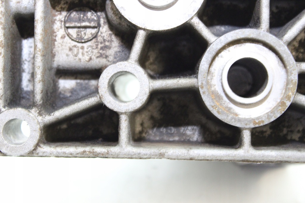 фото №9, Кронштейн підпора двигуна ліва bmw e39 1745741 1745739 дроти