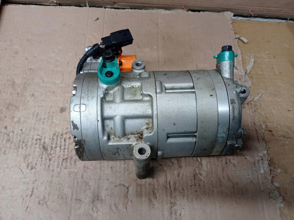 фото №1, Насос компресор кондиціонера xpeng p7