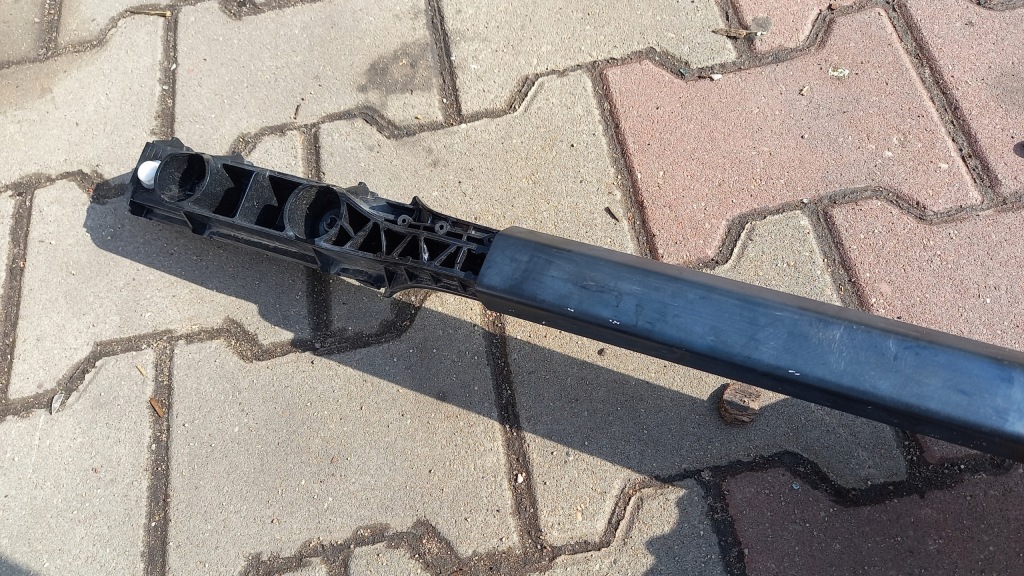 Рейлинг левое  mazda 5 06r Оригинал