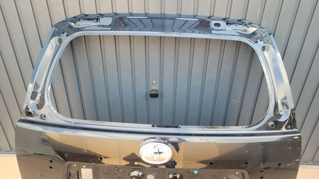 фото №2, Toyota land cruiser 20- кришка багажника багажника задня