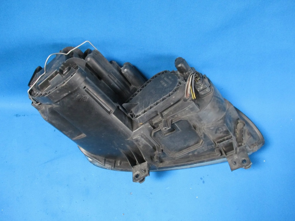 фото №7, Лампа левая перед vw touran i 1t0941005d europa