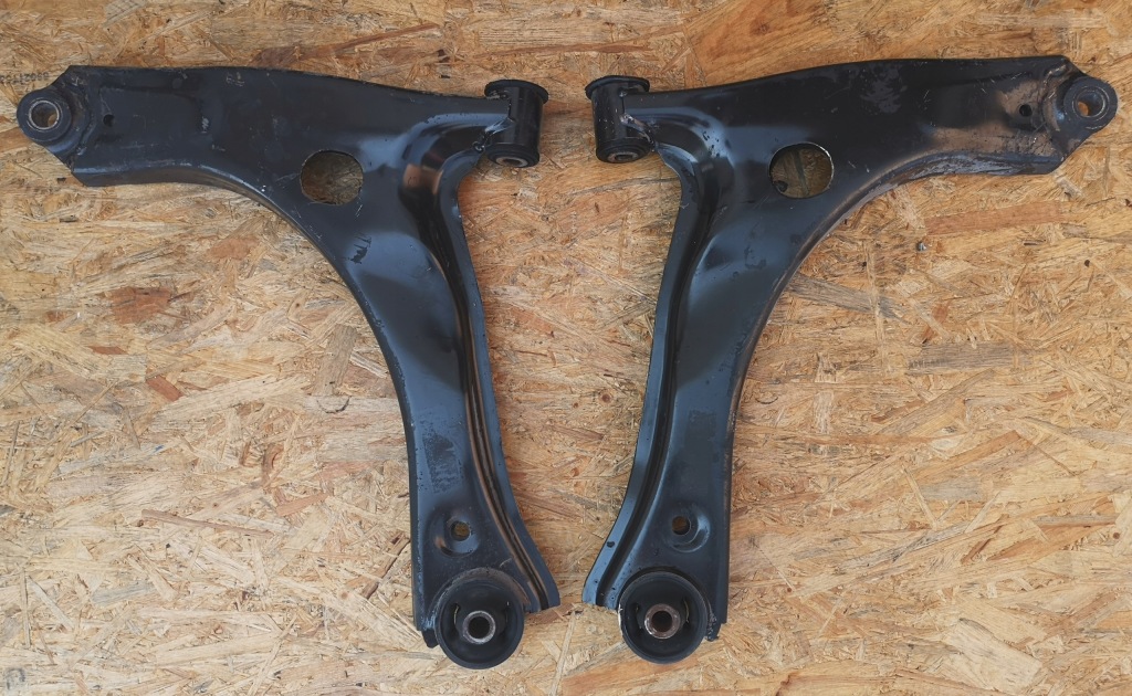 фото №1, Важіль лівий перед ford transit custom 2.0 tdci