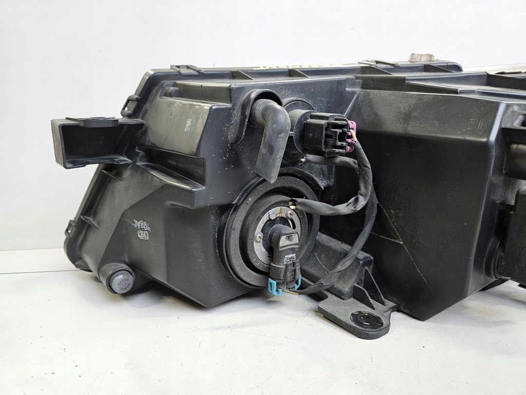 фото №9, Лампа перед передняя правая fiat freemont dodge journey europa 05066788ac