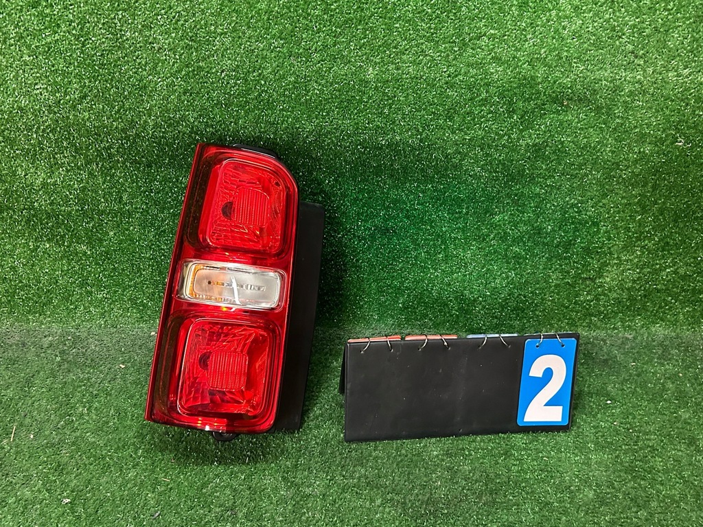 фото №1, Лампа задняя задняя левая toyota proace jumpy expert vivaro nr:2