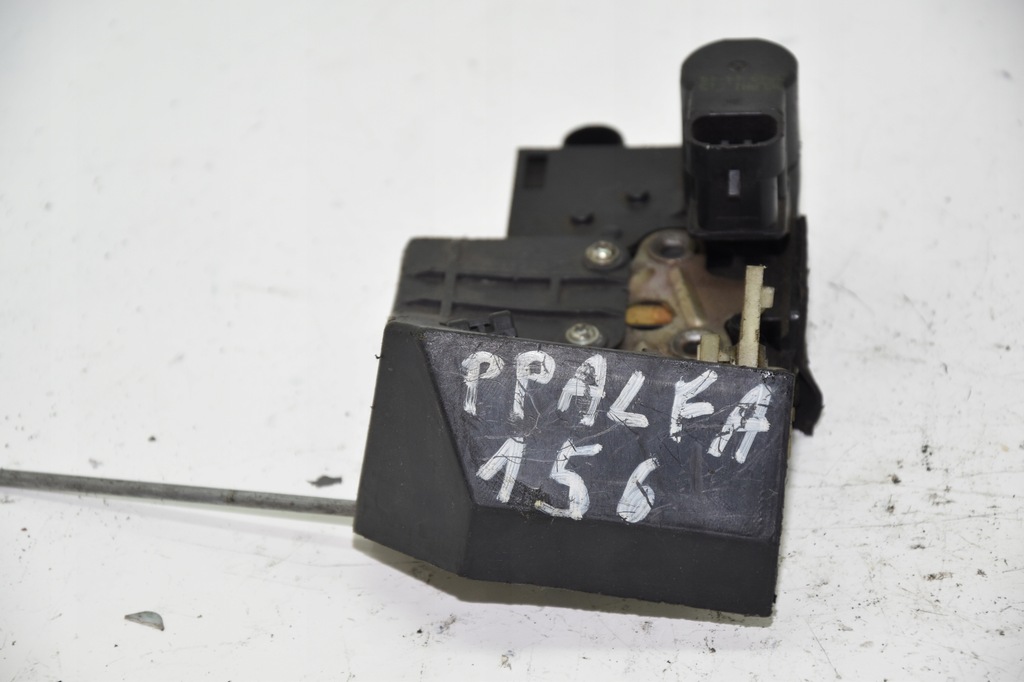 фото №1, Замок дверь правый перед alfa romeo 156