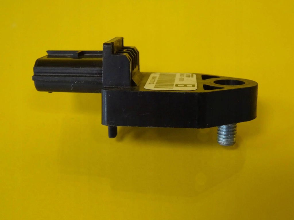 фото №5, Датчик удара toyota avensis t250 89831-05010 nr367