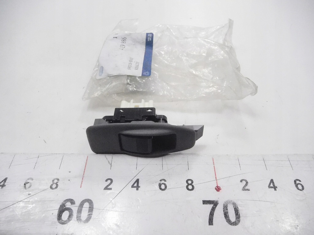 фото №7, Переключатель подъемника окон ford ranger оригинальный номер 4429886