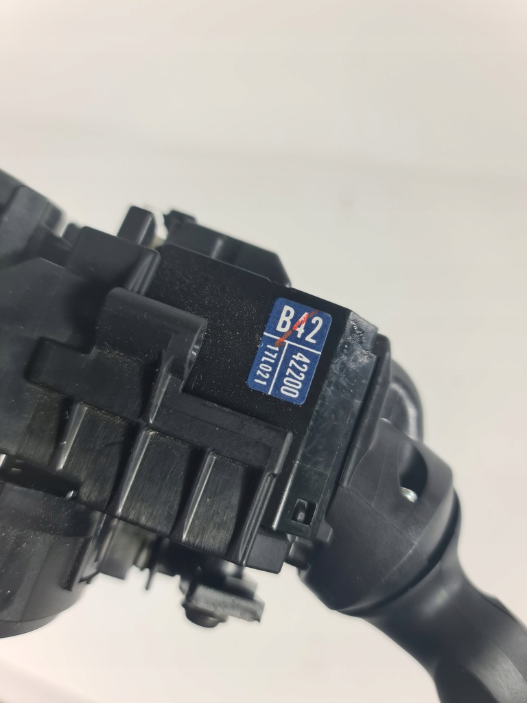 фото №7, Rav4 v переключатели лента подушка безопасности переключатель комбинированный