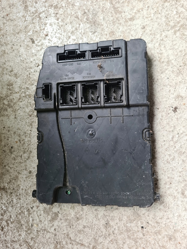 фото №1, Renault megane scenic модуль bsi 8200351182