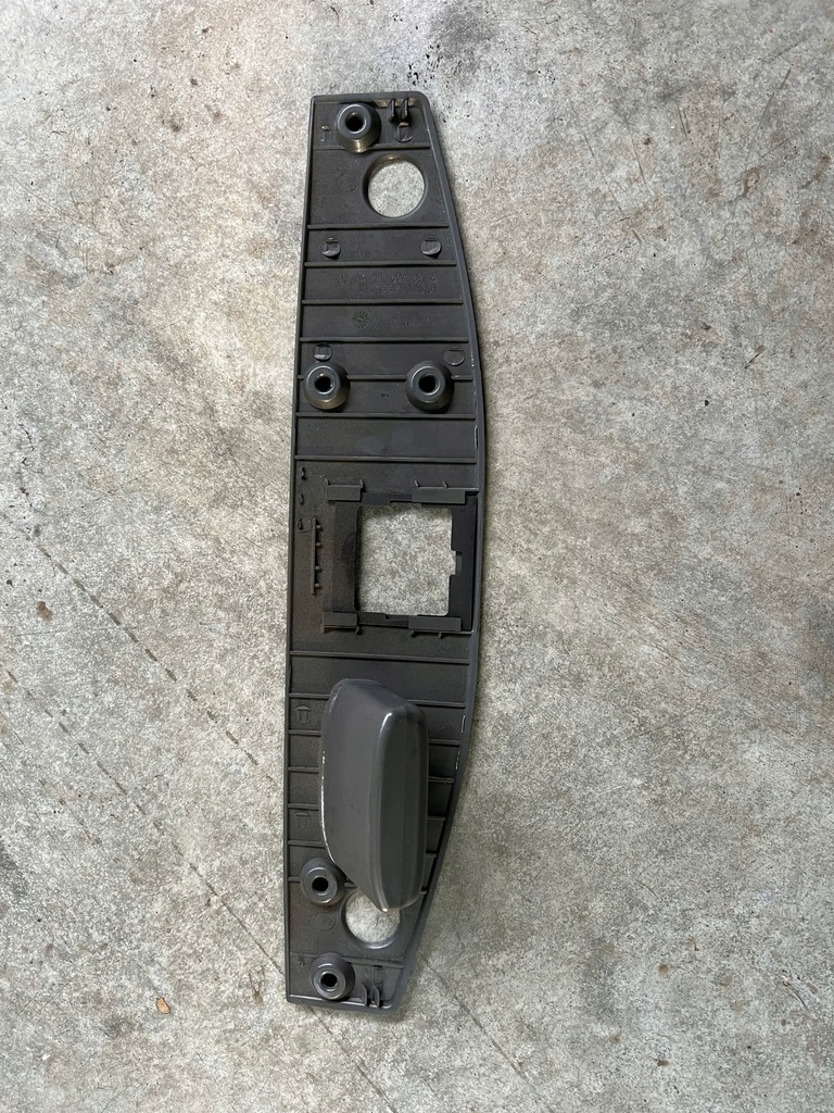 фото №1, Защита замка крышки mercedes sl r230 a2306940086