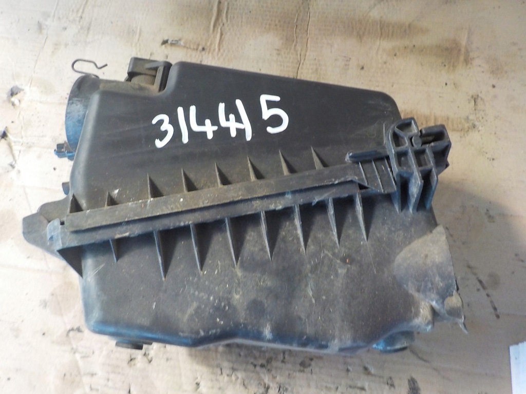 фото №1, Toyota corolla 1.4b корпус фильтра воздуха